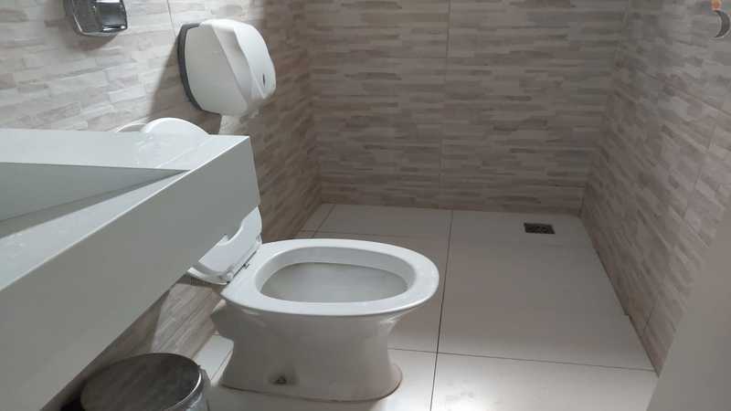 6-Banho social