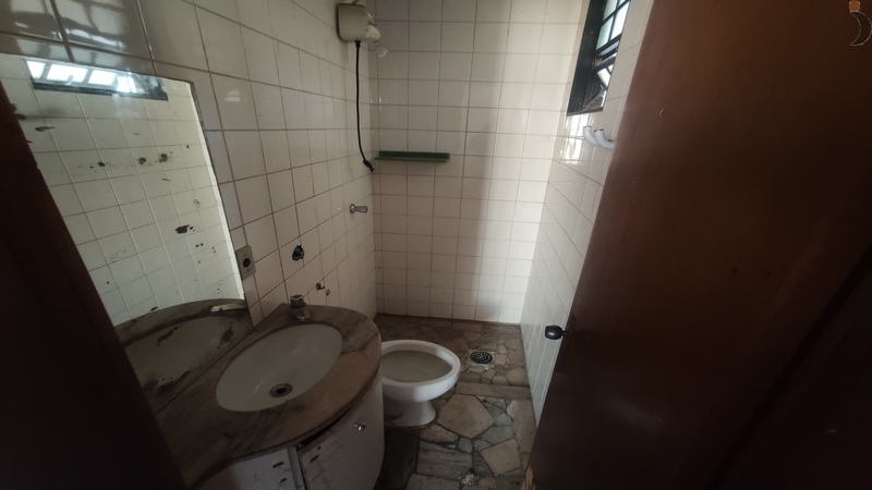 Banheiro de Serviço