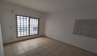 Sala (2)